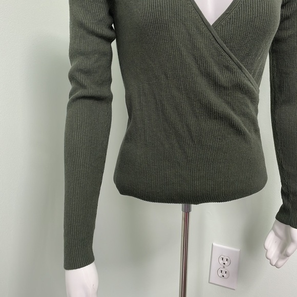 Leith rib wrap sweater - Picture 7 of 10